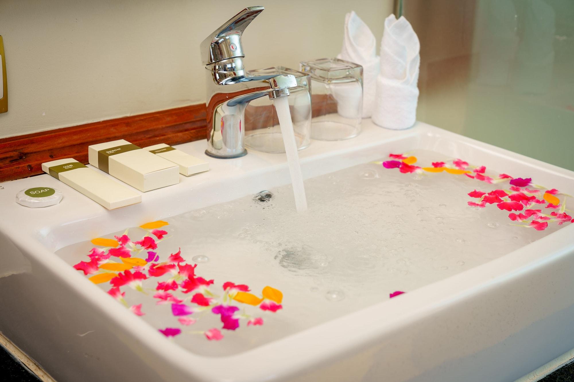 Gz Premier Luxury Residence And Spa Siem Reap Exteriör bild